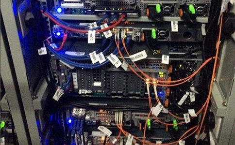 香港主机的备份和灾难恢复方案是什么？