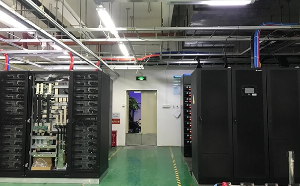 探讨台湾服务器支持的操作系统种类和选择操作系统时应考虑的因素