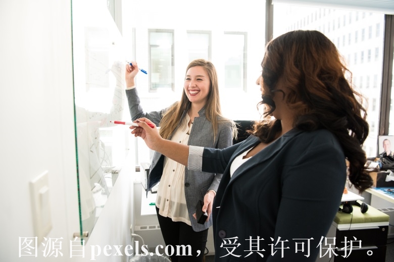 本地服务器还是云服务器安全