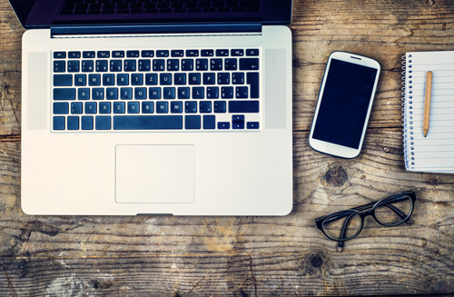 Vue 中使用defineAsyncComponent 延迟加载组件